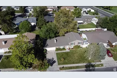 8638 S Piper Ln E, Sandy, UT 84093 - Photo 50