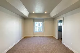 194 W Seasnons Ln, Garden City, UT 84028 - Photo 12