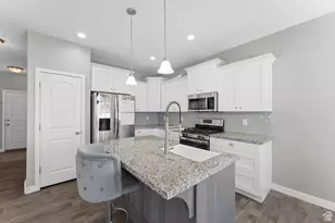 12033 S El Capitan Ln, Herriman, UT 84096 - Photo 10