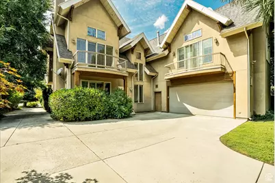 4757 S Meadowview Rd, Murray, UT 84107 - Photo 8