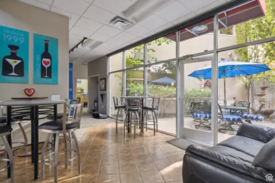 546 S 200 W, Salt Lake City, UT 84101 - Photo 16