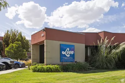 546 S 200 W, Salt Lake City, UT 84101 - Photo 4