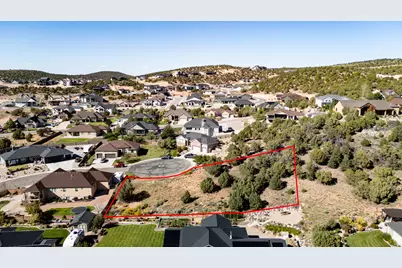 2077 S Talon Cir #77, Cedar City, UT 84720 - Photo 6