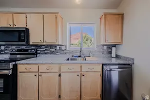 3935 E Mountain Dr, Kanab, UT 84741 - Photo 16