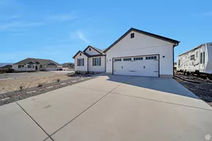 347 W Williams Ln S, Grantsville, UT 84029 - Photo 2