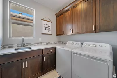 397 S Leoni Way W, Washington, UT 84780 - Photo 32