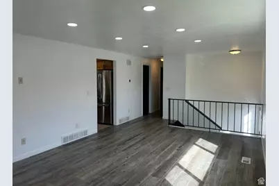5003 S 2825 W, Roy, UT 84067 - Photo 10