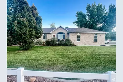 4181 W Delray Rd, Vernal, UT 84078 - Photo 2