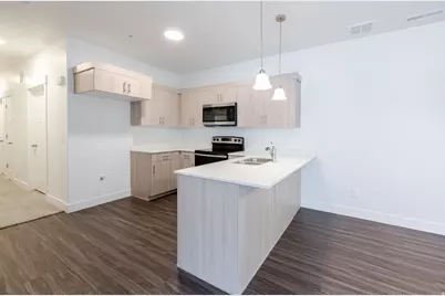 855 N Pugh Ln #N201, Saratoga Springs, UT 84045 - Photo 12