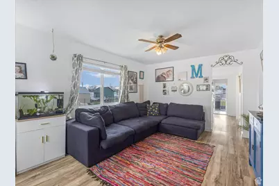 2295 W Myers Ln, Riverton, UT 84065 - Photo 2