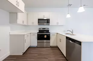 855 N Pugh Ln, Saratoga Springs, UT 84045 - Photo 16