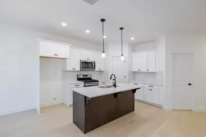 4751 S Olive Ave #408, Mapleton, UT 84664 - Photo 6