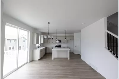 2952 N Purpletop Ln #2195, Saratoga Springs, UT 84045 - Photo 4