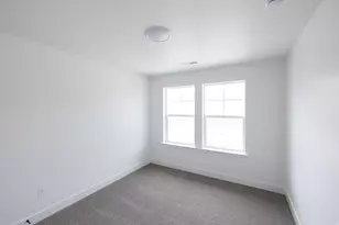 2952 N Purpletop Ln, Saratoga Springs, UT 84045 - Photo 8