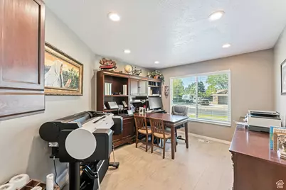 2223 W Williamsburg Cir, West Jordan, UT 84088 - Photo 16