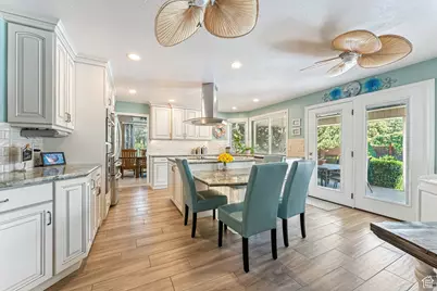 2223 W Williamsburg Cir, West Jordan, UT 84088 - Photo 8