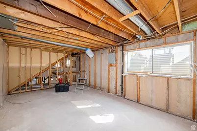 5304 S 3100 W, Roy, UT 84067 - Photo 36