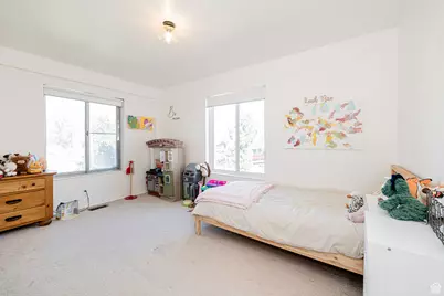 5304 S 3100 W, Roy, UT 84067 - Photo 20