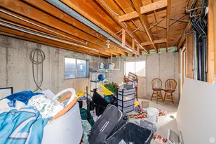 5304 S 3100 W, Roy, UT 84067 - Photo 32