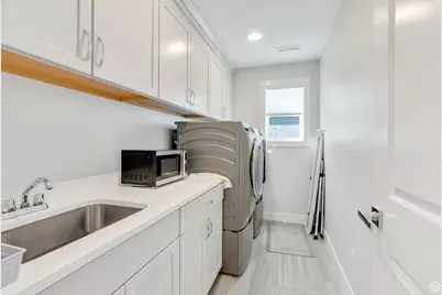 2397 S Serene Way, Saratoga Springs, UT 84045 - Photo 32