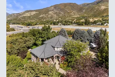 2136 N 2800 E, Layton, UT 84040 - Photo 40