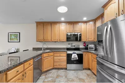 1556 W Cornerstone Dr, South Jordan, UT 84095 - Photo 10