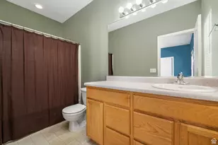 8457 S 6430 W, West Jordan, UT 84081 - Photo 14