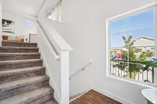 4401 W Bromwell Ct, Lehi, UT 84048 - Photo 4