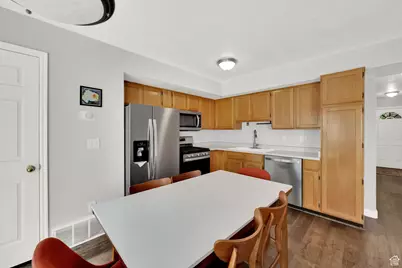 6983 S Florentine Way W, West Jordan, UT 84084 - Photo 16