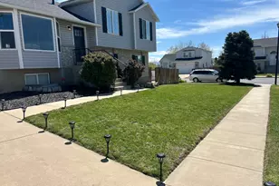 1490 N 175 W, Layton, UT 84041 - Photo 4