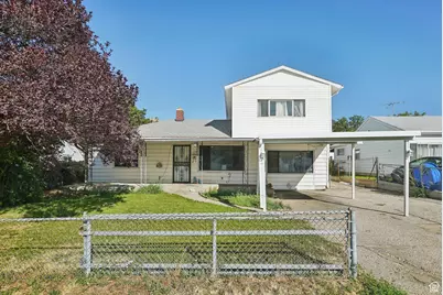 124 N 1st St, Tooele, UT 84074 - Photo 2