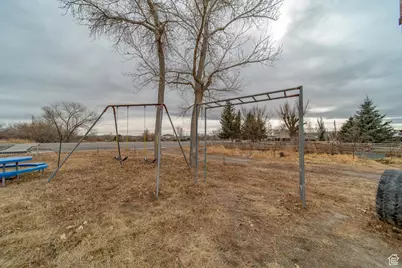 180 E Main St, Ferron, UT 84523 - Photo 38
