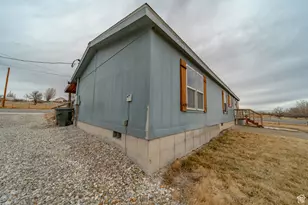 180 E Main St, Ferron, UT 84523 - Photo 40