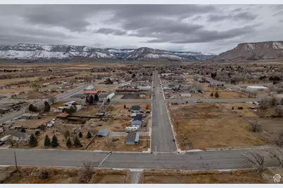 180 E Main St, Ferron, UT 84523 - Photo 70