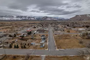 180 E Main St, Ferron, UT 84523 - Photo 70