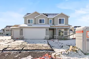 2409 W 2950 N, Farr West, UT 84404 - Photo 10