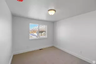 2409 W 2950 N, Farr West, UT 84404 - Photo 38