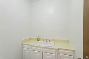 811 E 3250 S, Price, UT 84501 - Photo 14