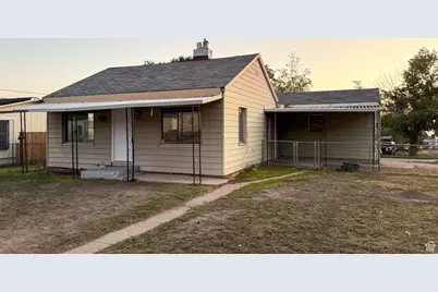590 Parkway St, East Carbon, UT 84520 - Photo 1