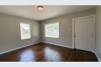 590 Parkway St, East Carbon, UT 84520 - Photo 6