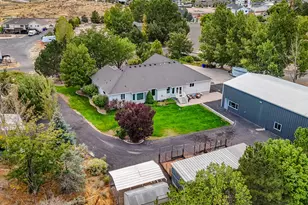 9298 N Deerfield Cir E, Eagle Mountain, UT 84005 - Photo 4