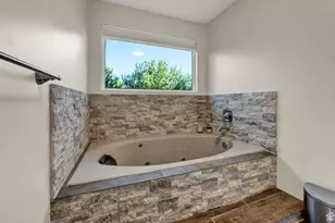 9298 N Deerfield Cir E, Eagle Mountain, UT 84005 - Photo 24