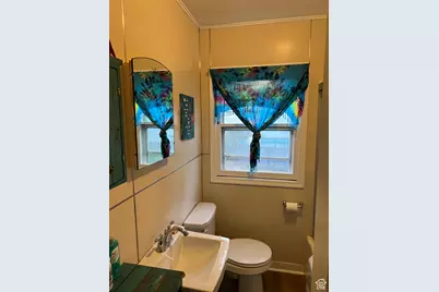 441 N 400 W, Richfield, UT 84701 - Photo 12