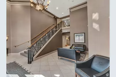 2665 Parleys Way S #111, Salt Lake City, UT 84109 - Photo 4