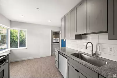 873 N American Beauty Dr, Salt Lake City, UT 84116 - Photo 8