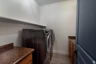 37 N Swift Creek Dr, Layton, UT 84041 - Photo 24