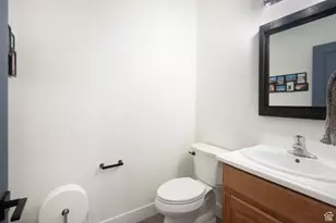 37 N Swift Creek Dr, Layton, UT 84041 - Photo 40