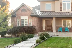 37 N Swift Creek Dr, Layton, UT 84041 - Photo 2