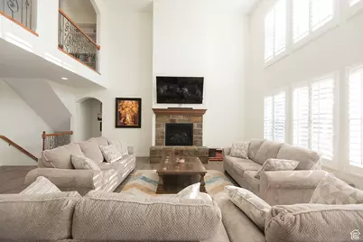 37 N Swift Creek Dr, Layton, UT 84041 - Photo 18