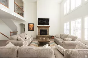 37 N Swift Creek Dr, Layton, UT 84041 - Photo 18